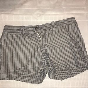 Navy&white striped shorts